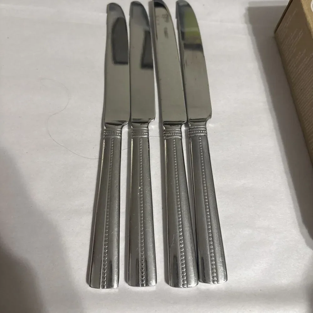 Nicole Miller GREEN TEA Stainless Beaded Center Silverware Knives Set 4